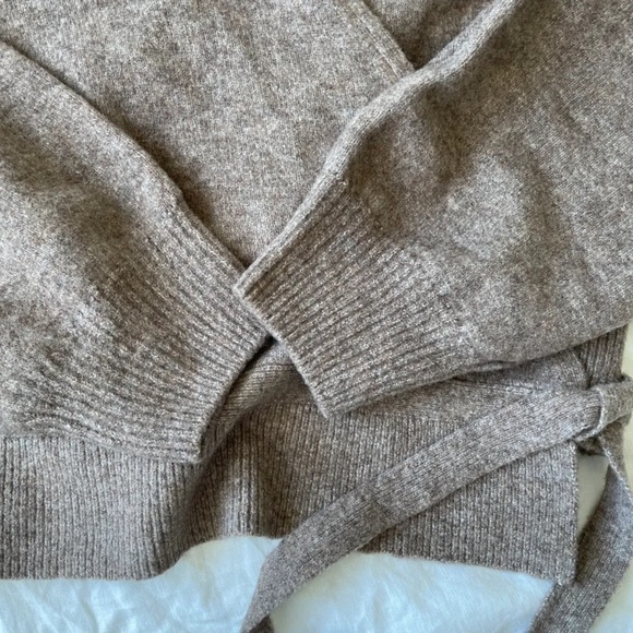 & other stories cardigan tie front - Picture 5 of 7